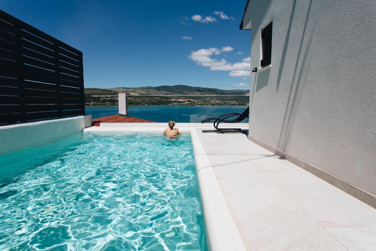 Villa Magna - Seaside Villa With Pool And Sauna Trogir Bagian luar foto